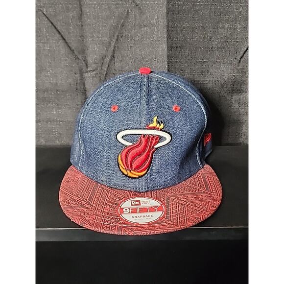 New Era Miami Heat Hardwood Classics Snapback Hat - Denim Aztec Bill Adjustable - Picture 1 of 5